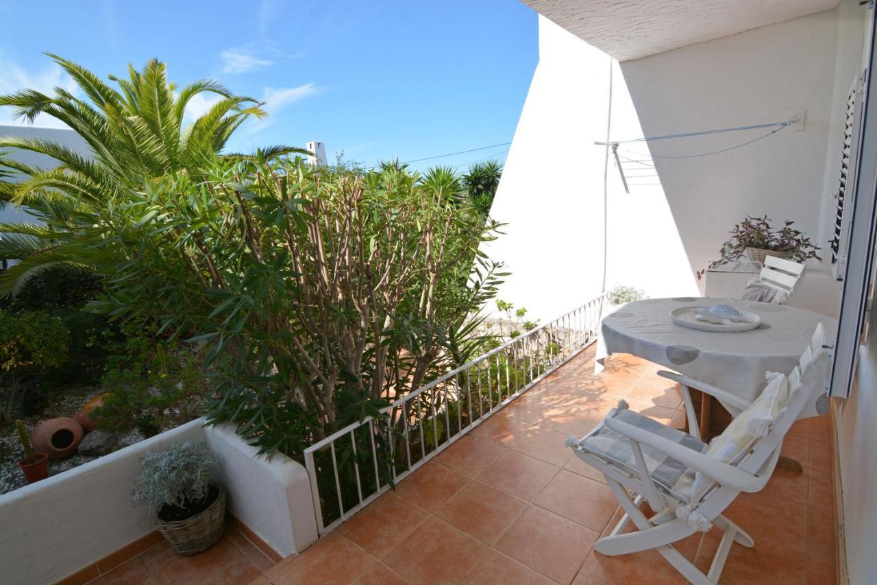 Apartamentos Casa Franziska Talamanca  Buitenkant foto