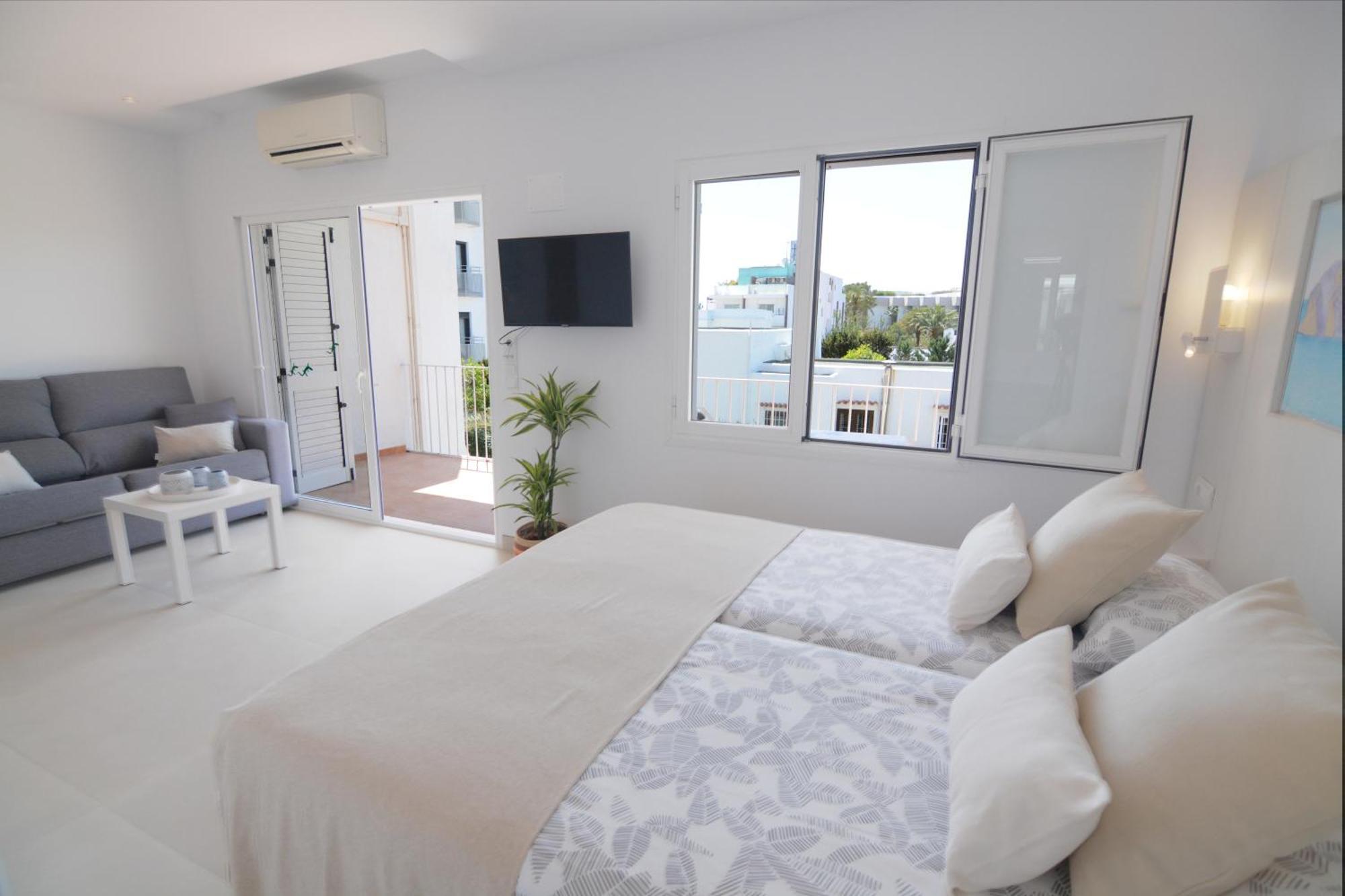 Apartamentos Casa Franziska Talamanca  Buitenkant foto