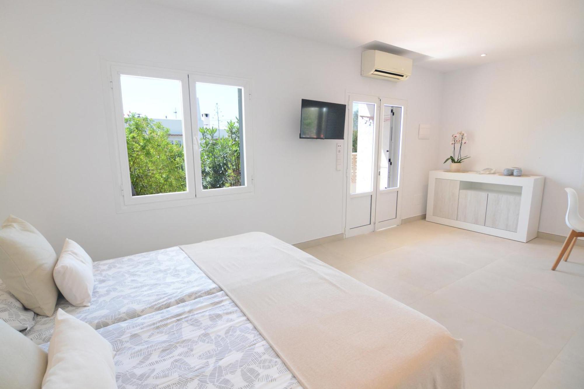 Apartamentos Casa Franziska Talamanca  Buitenkant foto